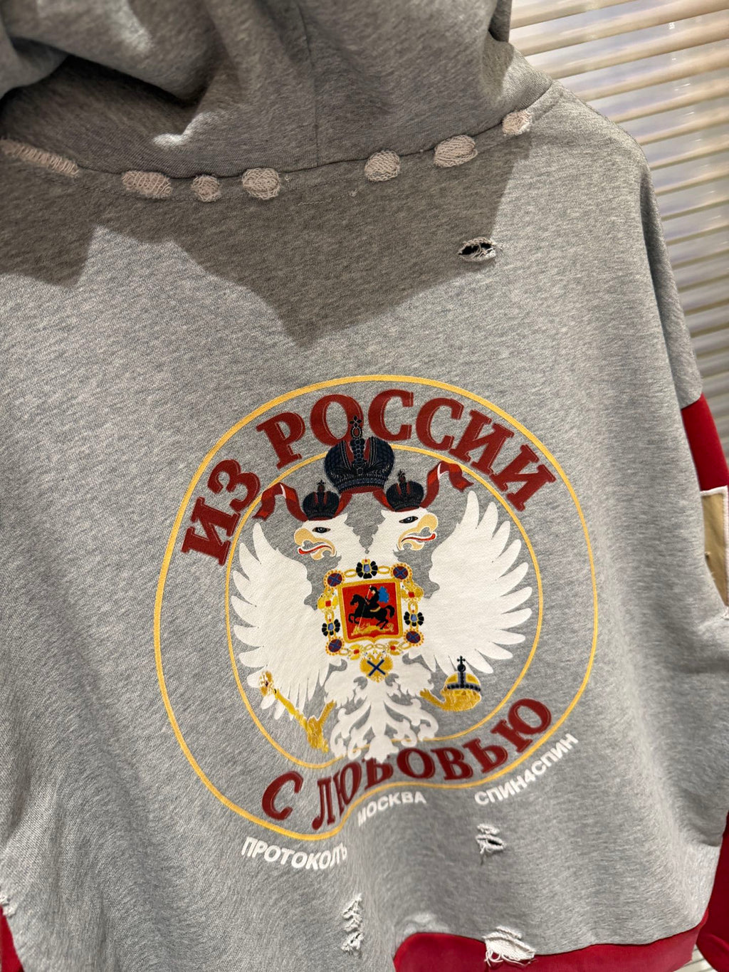 Heavyweight Oversized Hoodie – Essential Streetwear Fit