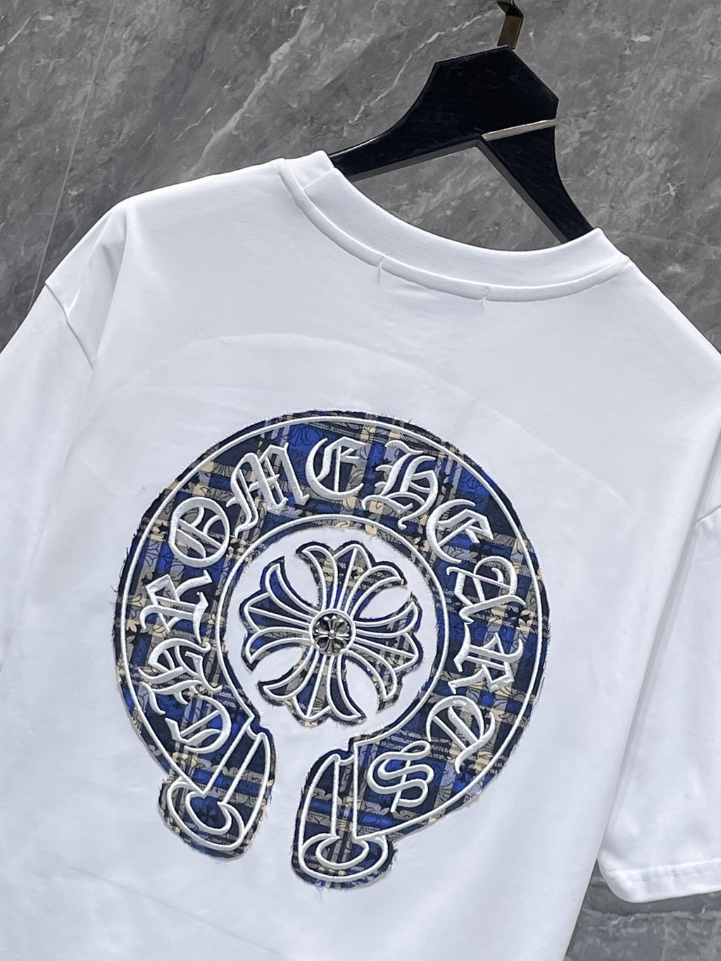 Cross Graphic Tee – Streetwear Essential